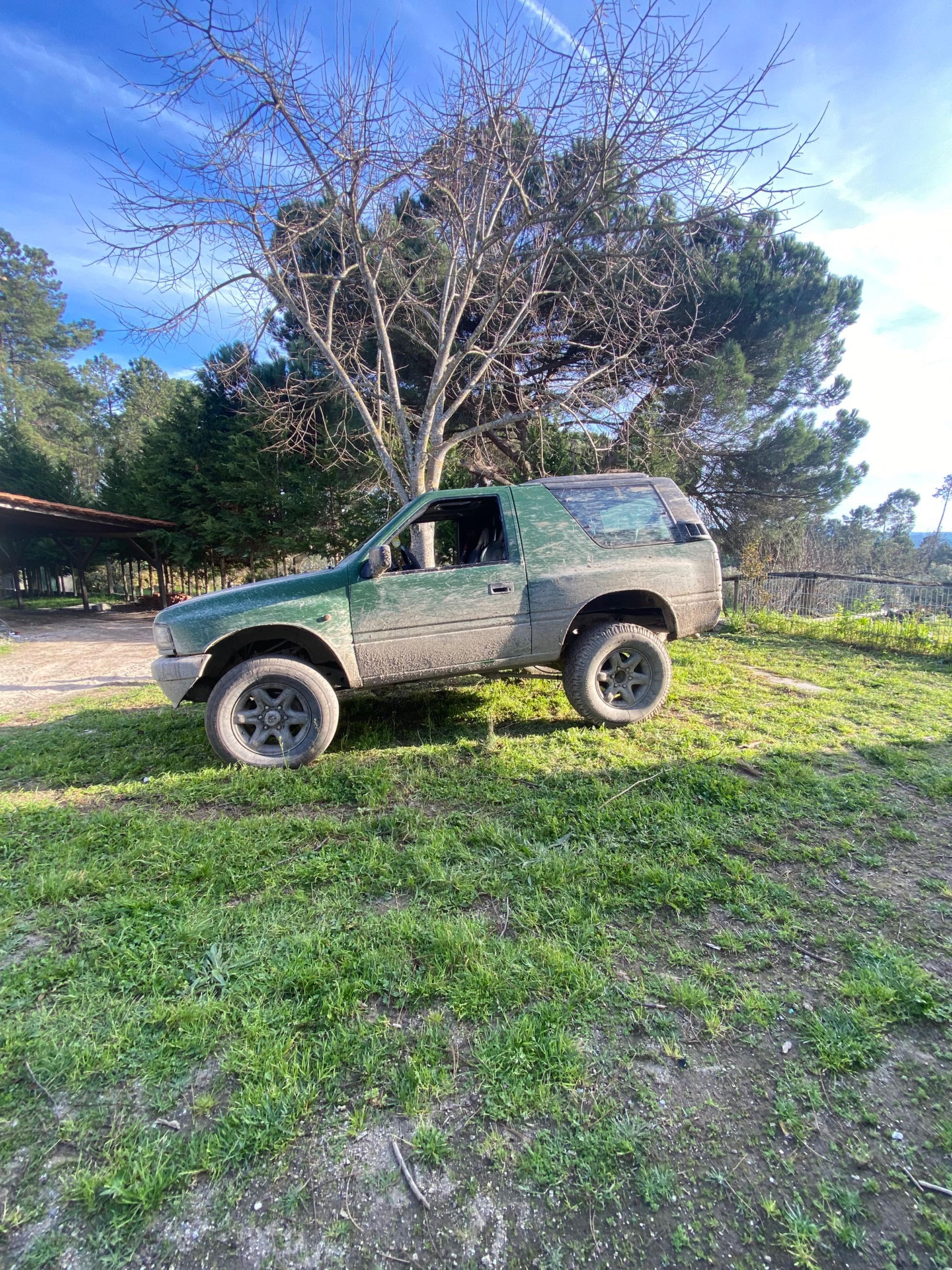 Opel frontera 2.8 troco por mota de Cross