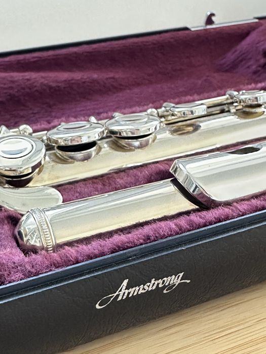 Flauta transversal Armstrong 107E