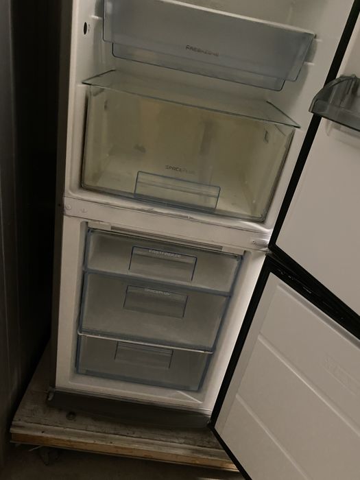 Frigorifico Combinado Electrolux Cinzento