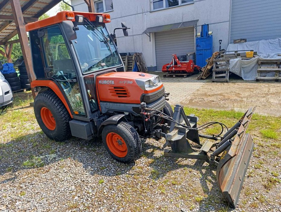 Mini ciągnik, traktor Kubota STV 36, 2010, komunalny, 36 koni, 4x4