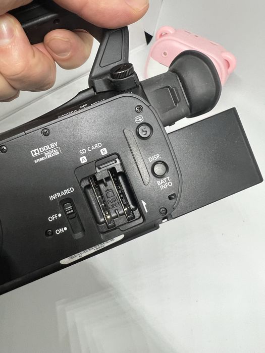 Відеокамера Canon XA 25