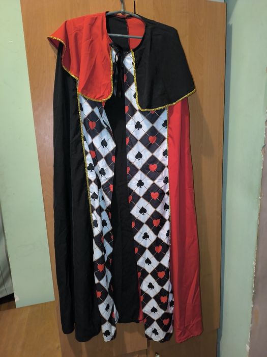 Карнавальный плащ,Костюм Красной Королевы,Королевы Червей,взрослый