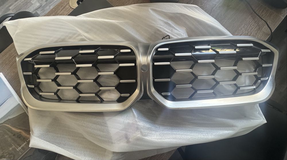 Решітка радіатору ноздрі BMW g20 m340 lci