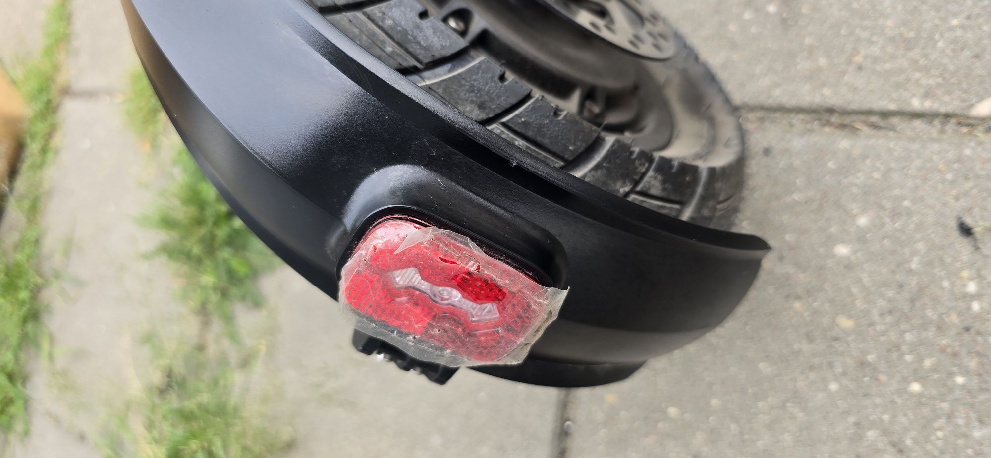 Hulajnoga elektryczna Motus 10 pro! 22 km! Jak nowa!