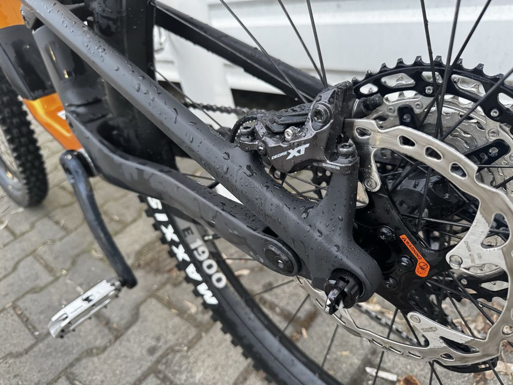 Nowy Canyon Spectral CF 8 CLLCTV 29" Carbon rozmiar S