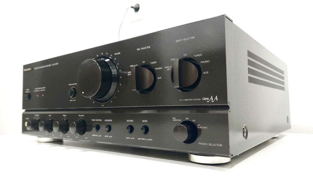 Amplificador TECHNICS SU-VX700 "Class AA" c/2x155w