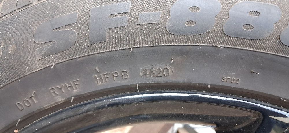 Sprzedam felgi z oponami lato 235/55R17