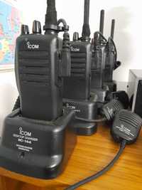 PMR´s ICOM IC F22SR completos com muitos extras