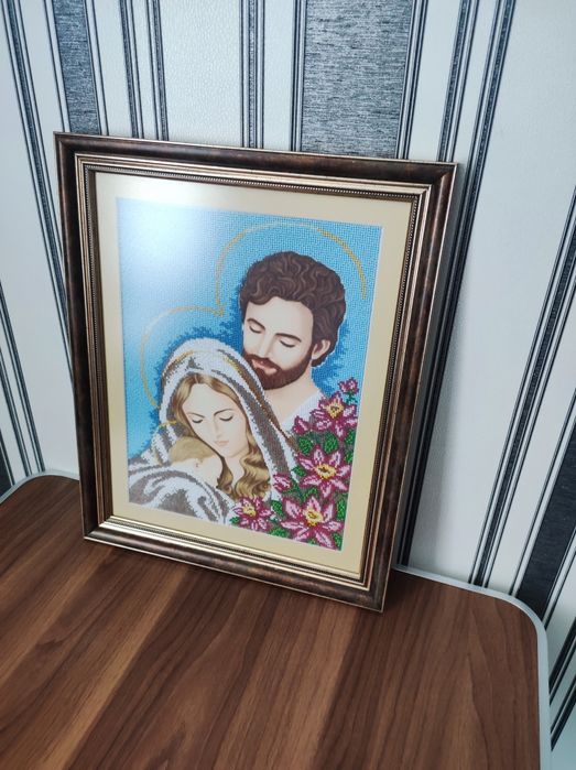 Картини вишиті бісером.