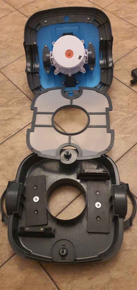 WYBOT Bezprzewodowy robot basenowy OSPREY 200