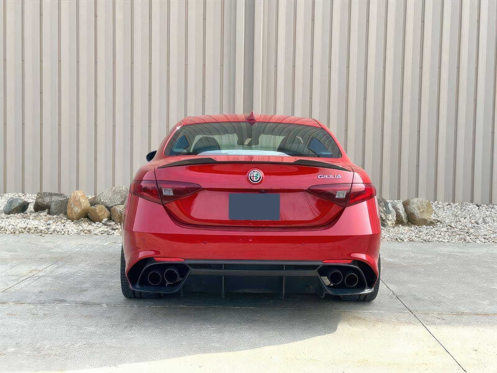 2018 Alfa Romeo Giulia Quadrifoglio