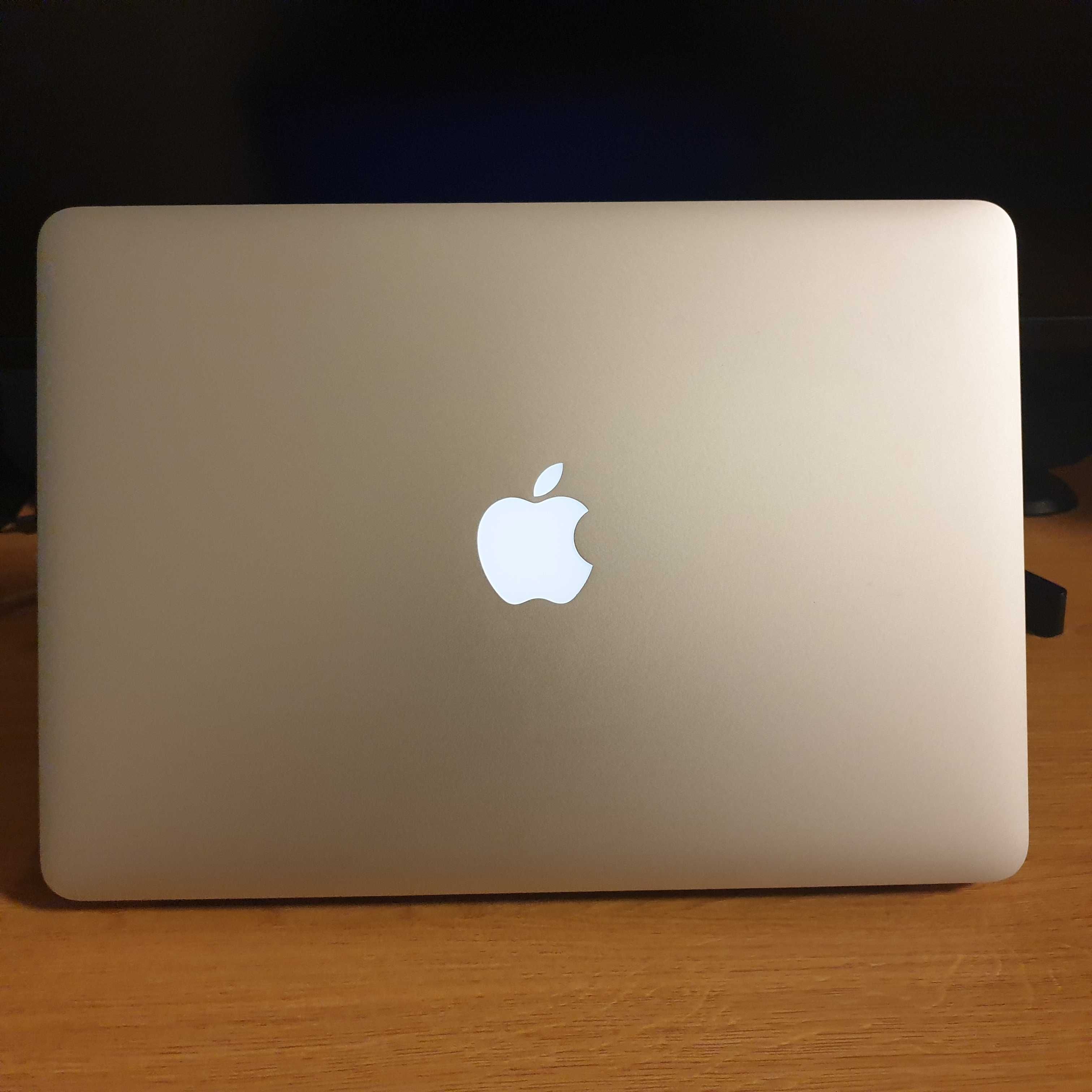 MacBook Air 13 2015 повний комплект