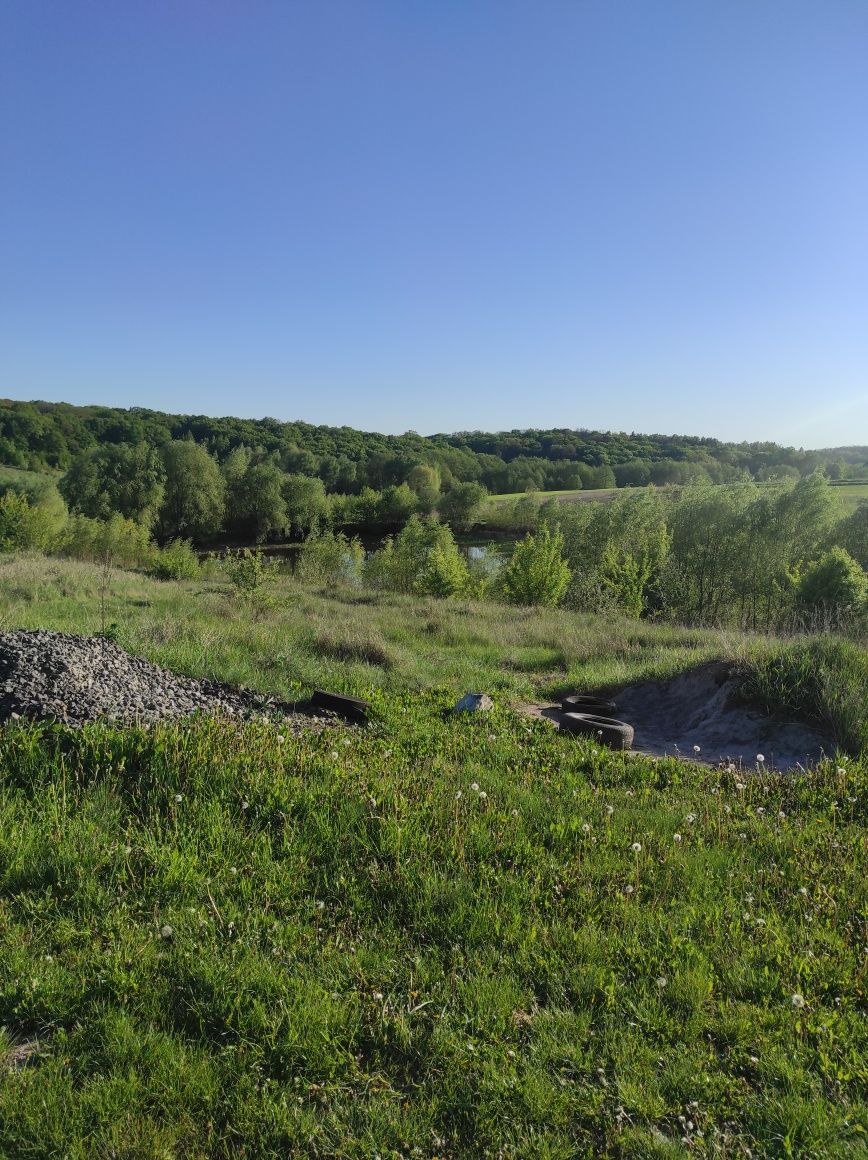 Продам ділянку під будівництво