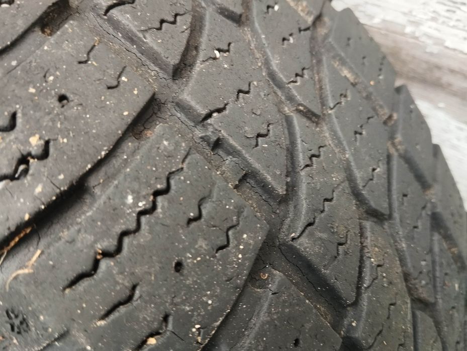 Koła transit 16 z oponami 215/75 r16c zimowe