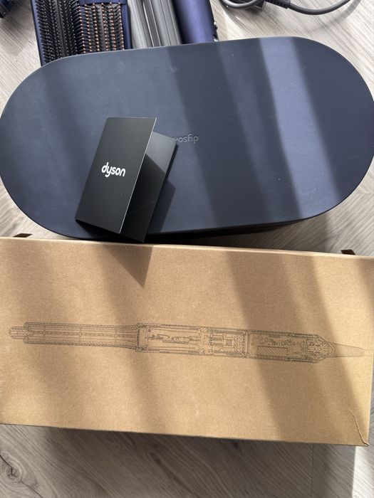 Dyson Airwrap complete long