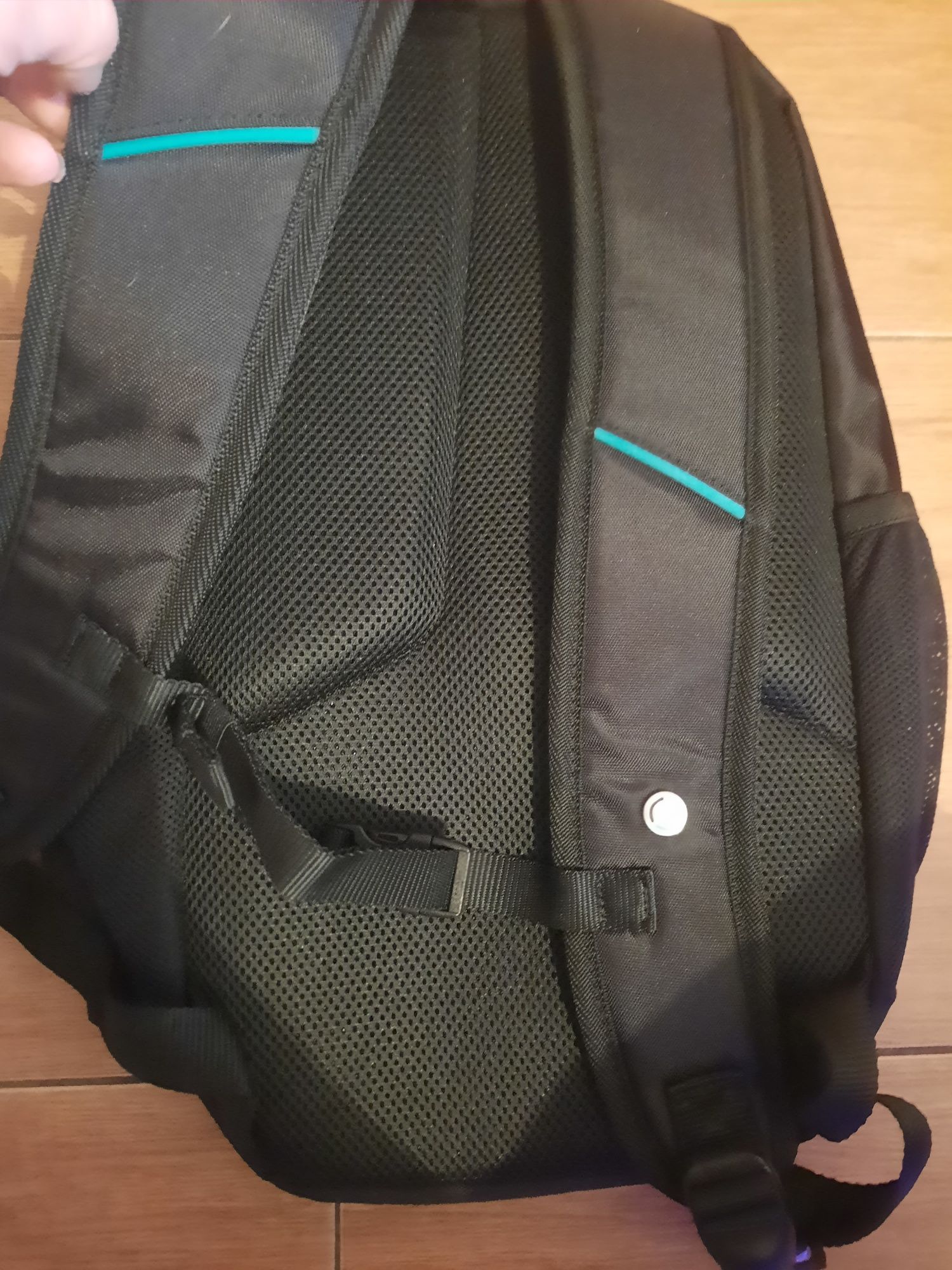 Czarny plecak 44×35