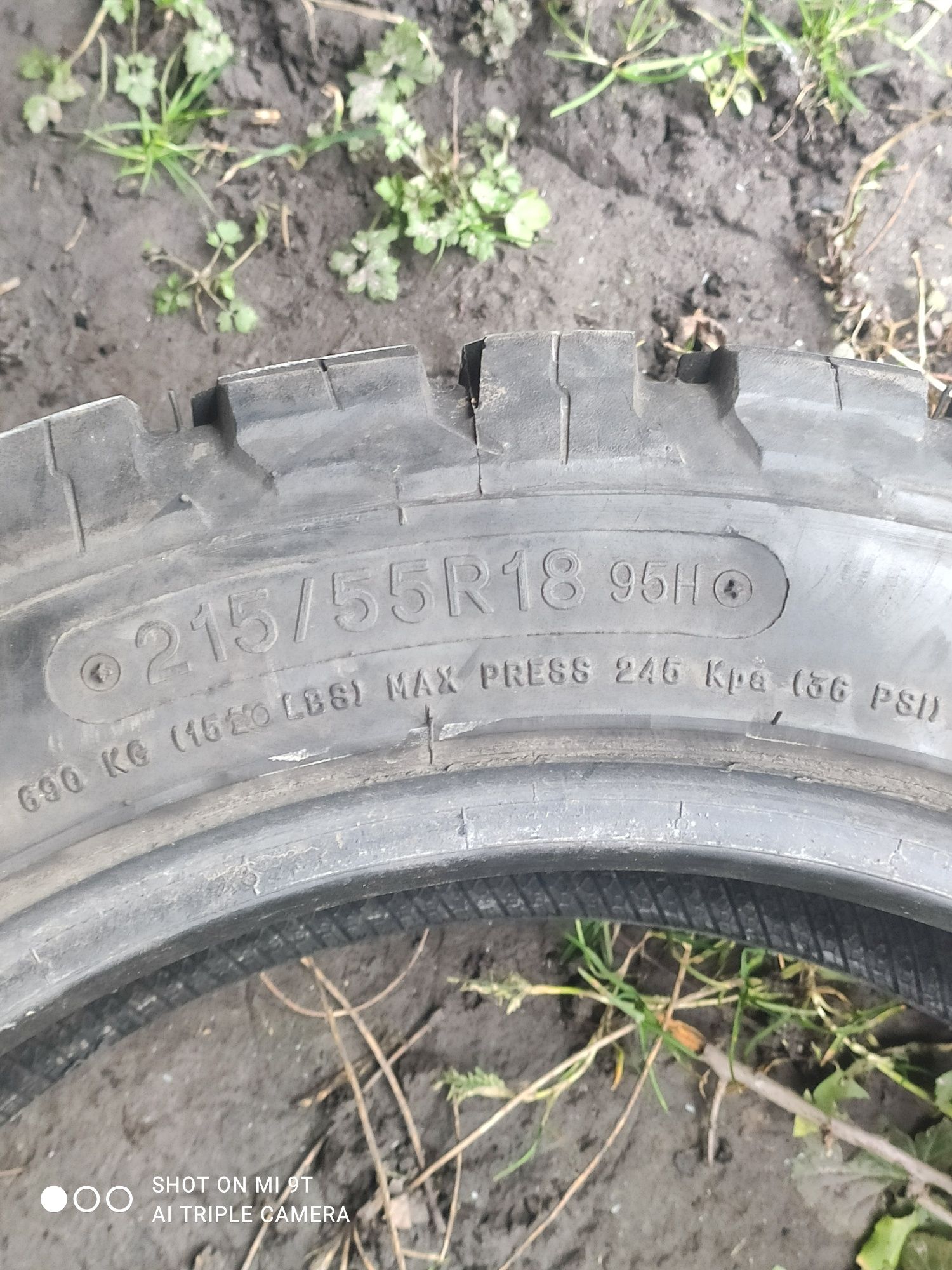 Продам шины болотники 215/55 R18  95 H