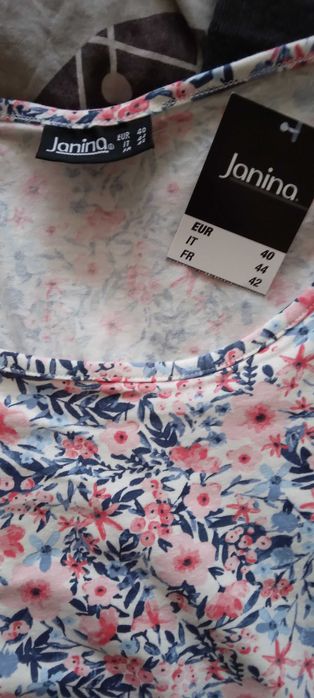 Urocza bluzka w kwiaty marki Janina - nowa z metką!