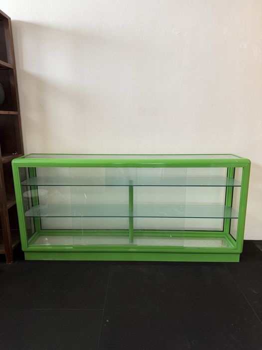 Vitrine / Móvel Verde em Vidro