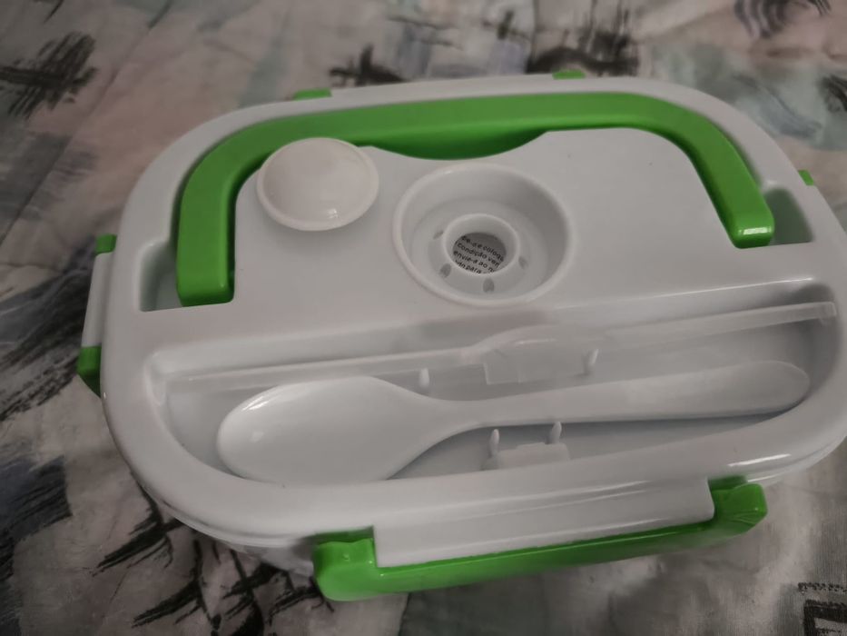 Vendo caixa elétrica lancheira