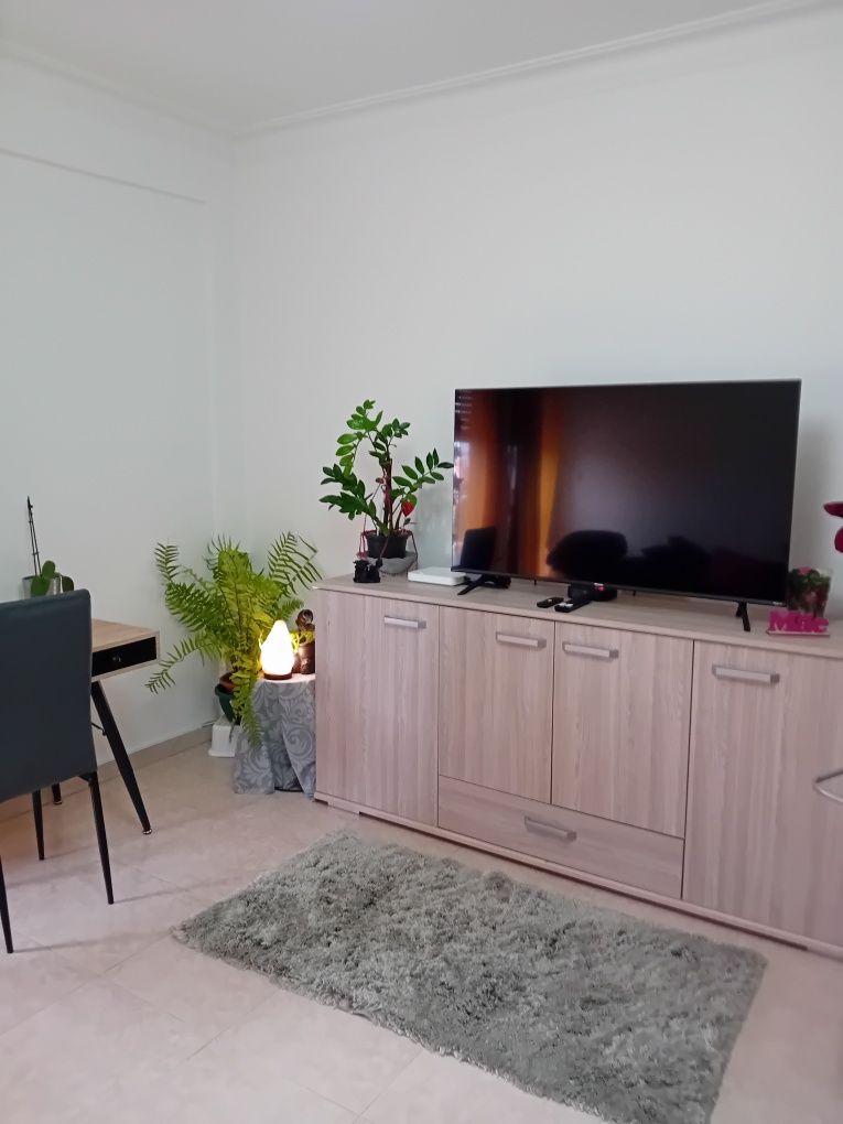 Apartamento T2 todo Redomelado