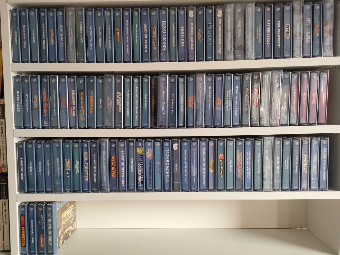 PlayStation Amiga Nintendo Atari Sega Pegasus Gry