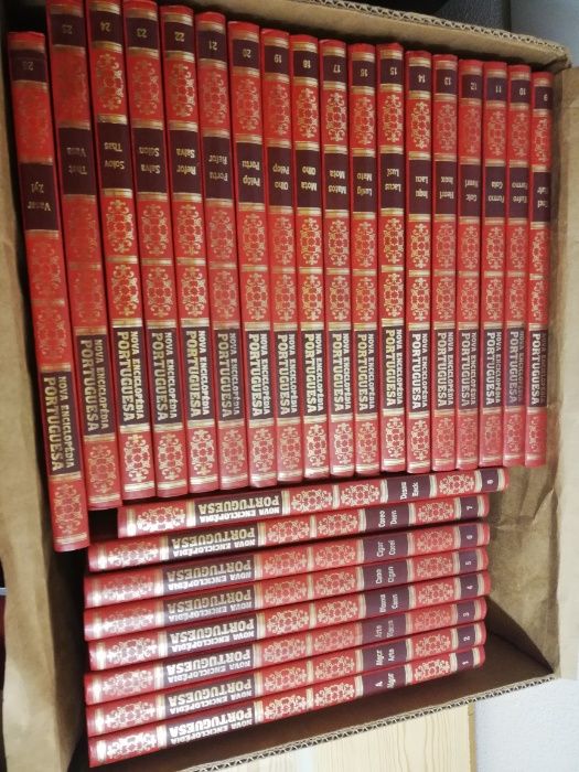 A Nova Enciclopédia Portuguesa (26 volumes) - Ediclube