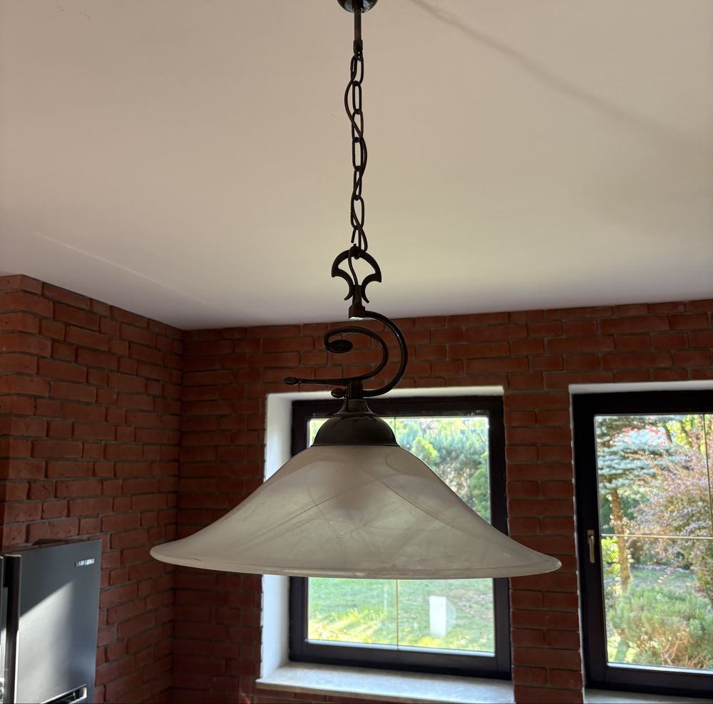 Lampa wiszaąca kuchenna