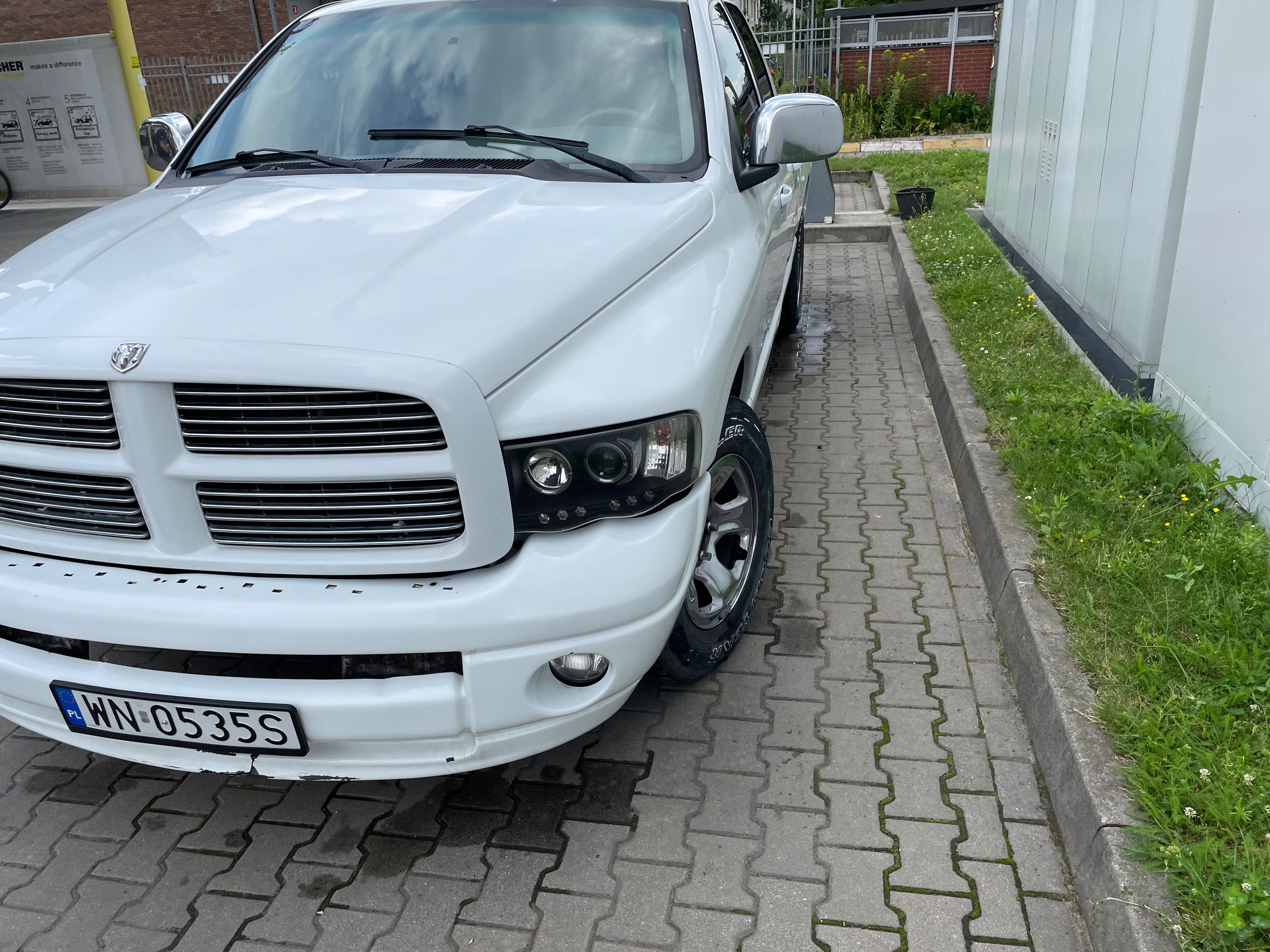 Dodge RAM 4.7 dluga paka 6 osob pickup Camper kamper