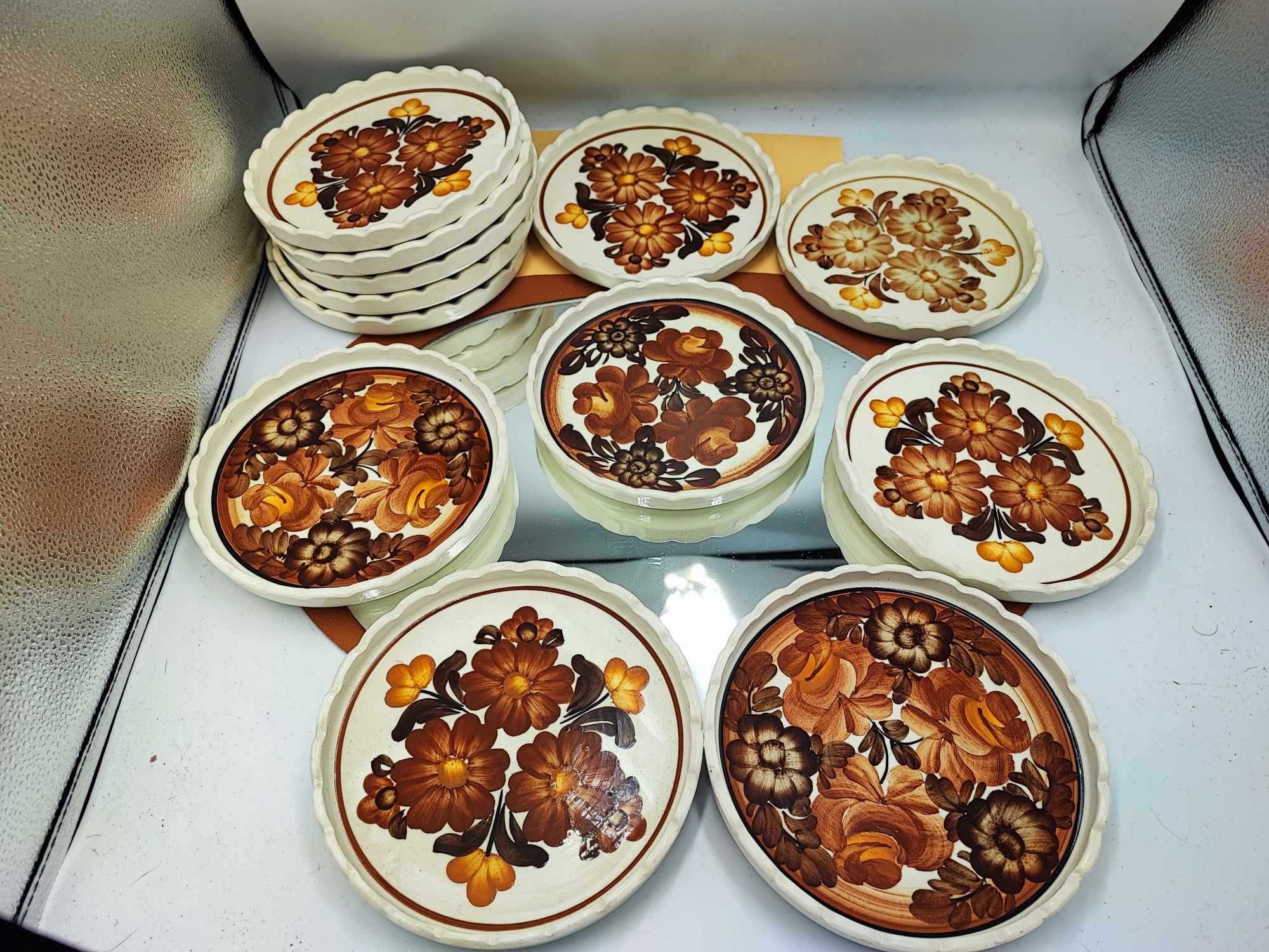 Ceramiczna miska w kwiaty,ząbkowane,Koło/Włocławek,cena za 1,Cepelia