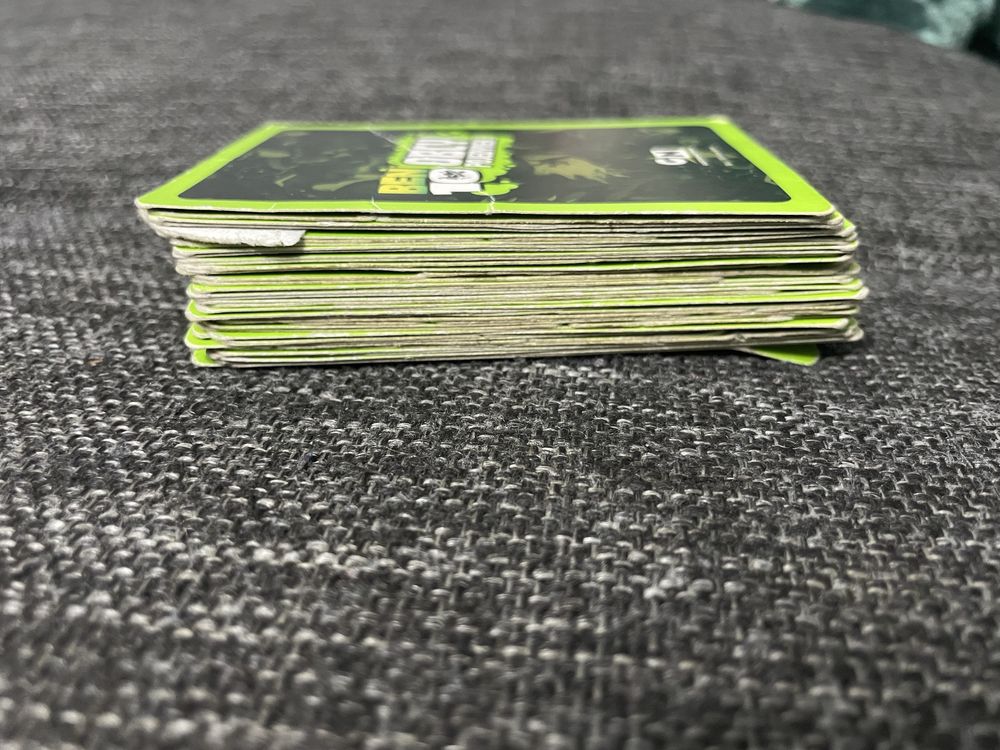 Karty kolekcjonerskie Ben 10 Obcy Pojedynek