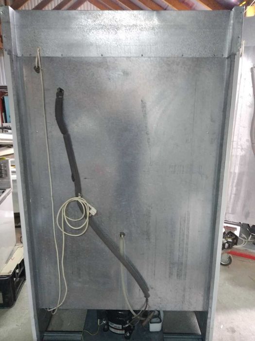 Холодильник Інтер 800