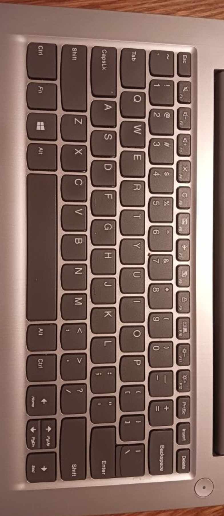 Laptop Lenovo Ideapad 3 i5 10th gen 500gb ssd