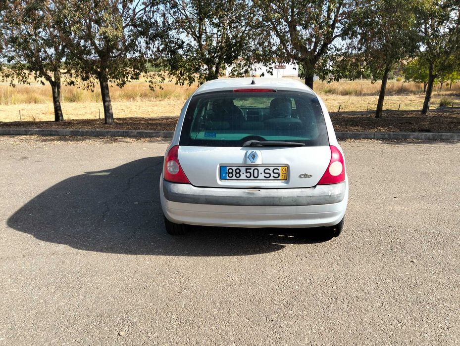 Renault Clio 1.2 a gasolina