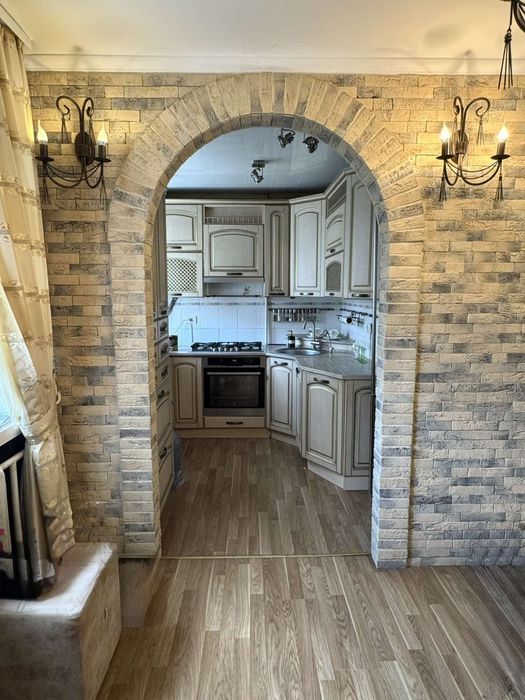 Продаж - 4-кімн квартира в м Самар (район ЛІТАКА, АТБ)