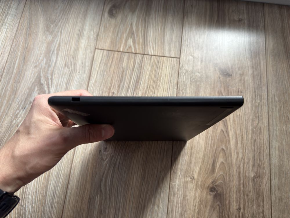 Lenovo Thinkpad 10 tablet z Windows 10 pro