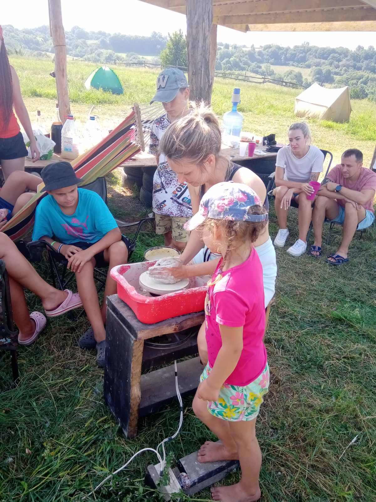 Зелений туризм,екотуризм, відпочинок на природі.