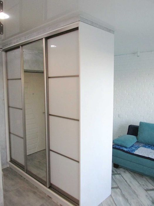 Ул. Ялтинская 9а. Стильная , уютная студия. Дизайнерский ремонт