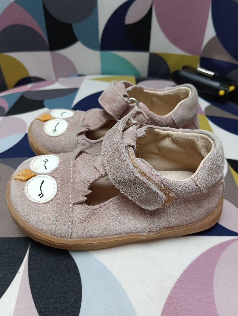 Buty/ Baleriny rozmiar 21 Mido Noster