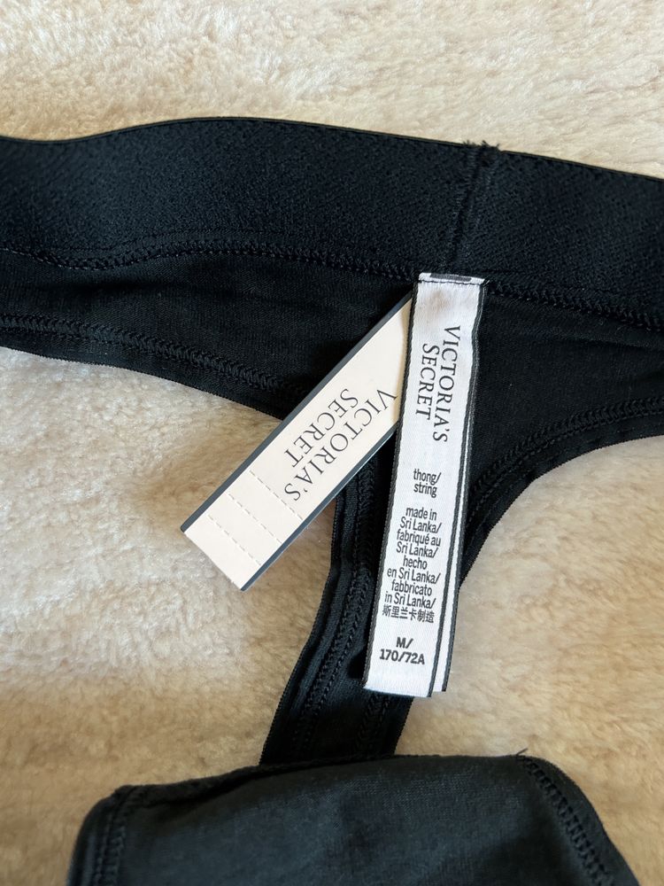 Victoria’s Secret czarne majtki M nowe oryginalne shine strap metka