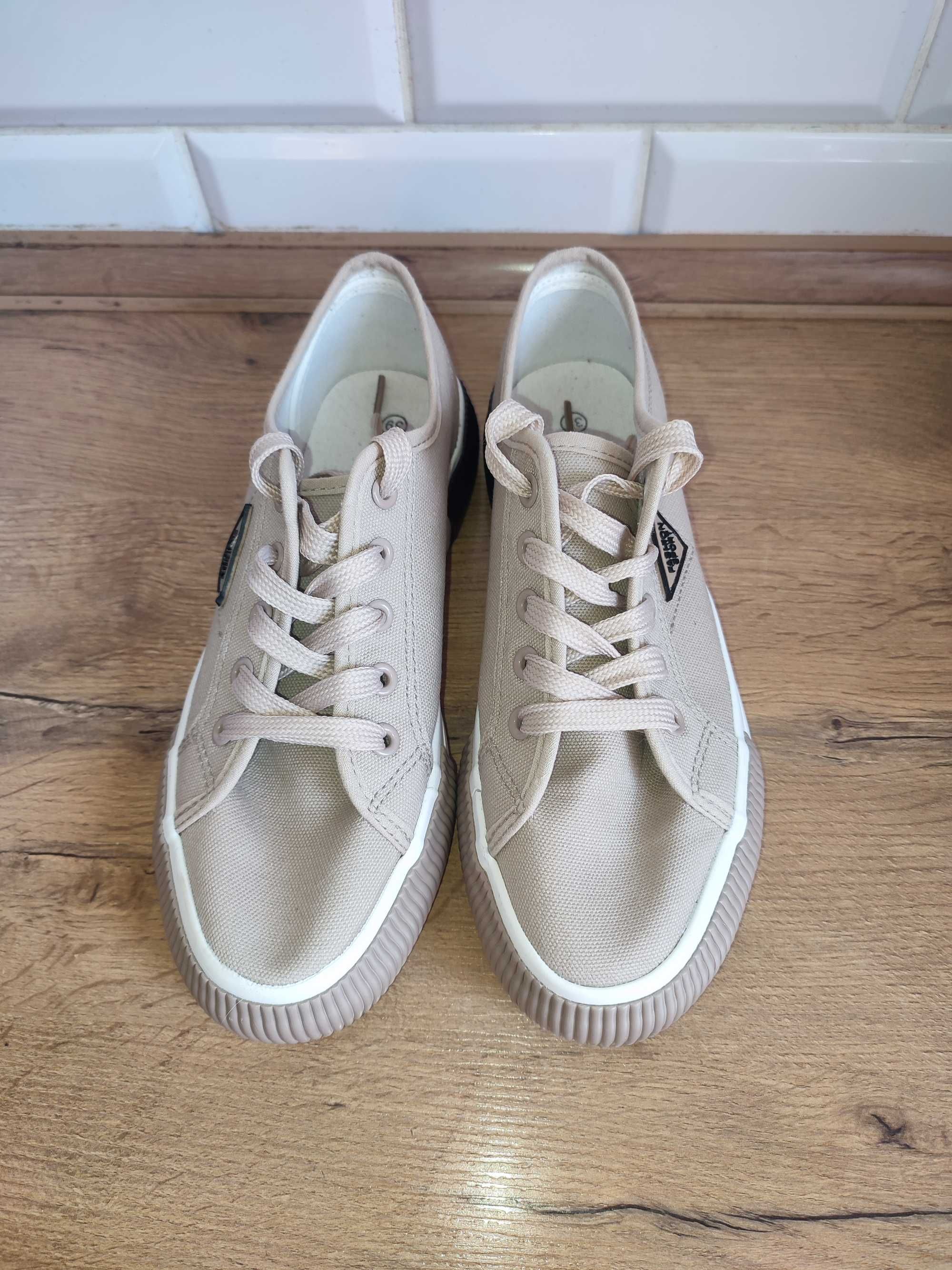 Buty damskie Trampki Tenisówki Beżowe Sportowe Modne r.38