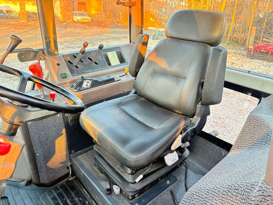 Трактор Kubota M 120