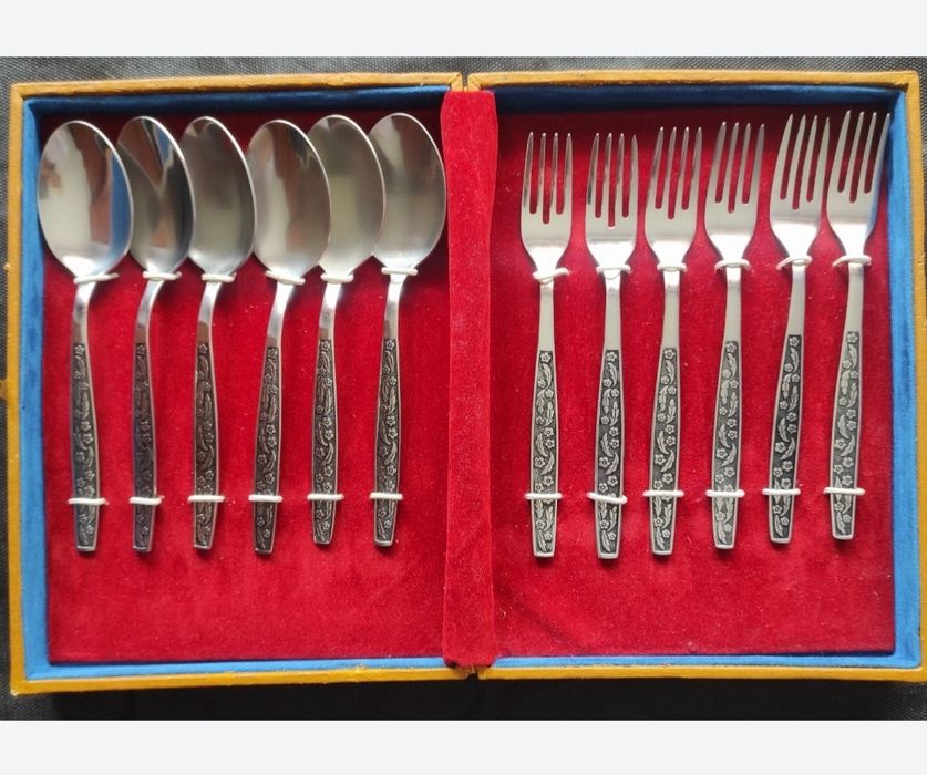 Столові набори Урср .