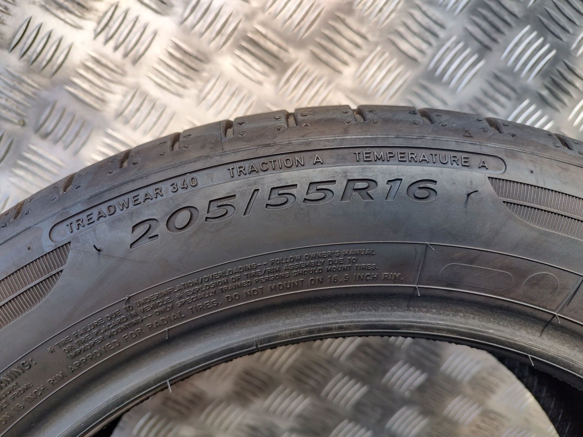 205/55/16 91V Dunlop Sport bluResponse 2024r.