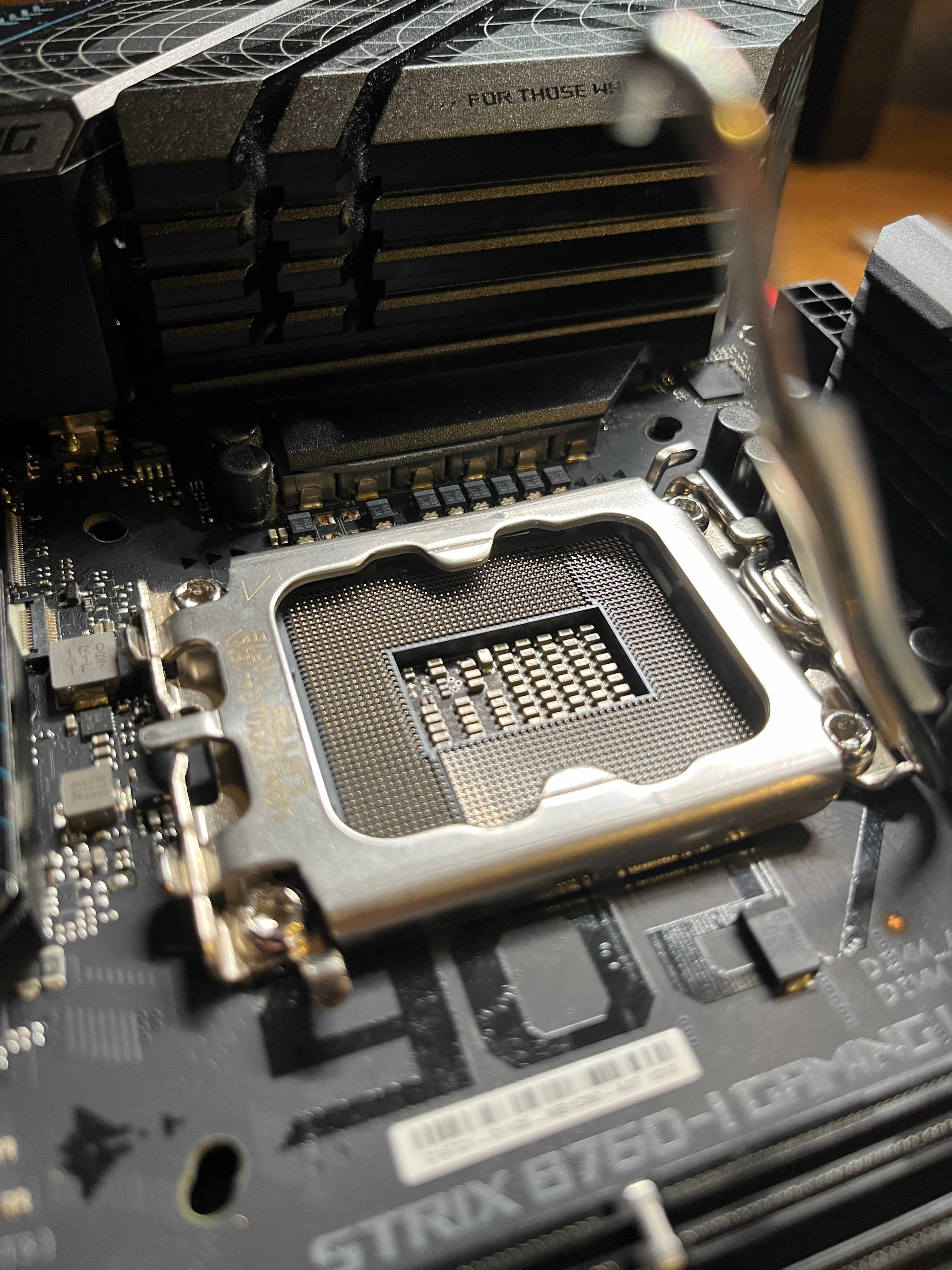 Płyta Główna Asus Rog Strixx B760-I WIFI ITX