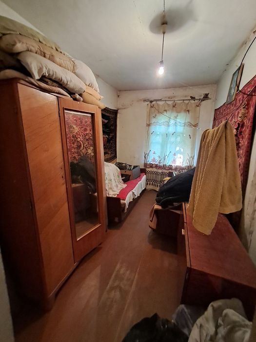 Продам будинок в Лугинах