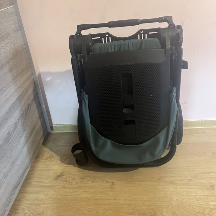 Коляска 2в1 від народження до 3 років .