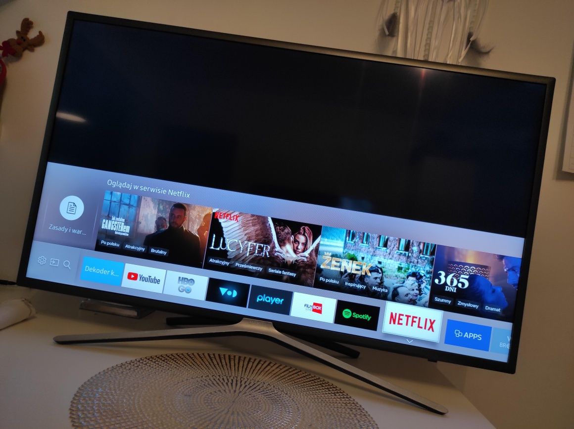 Samsung 50" Smart TV Full HD LED WiFi Netflix YouTube Miracast Hevc
