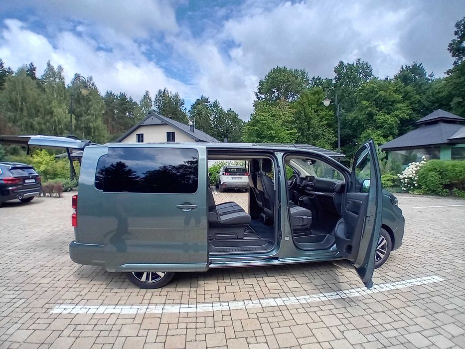 Bus Peugeot  Businnes