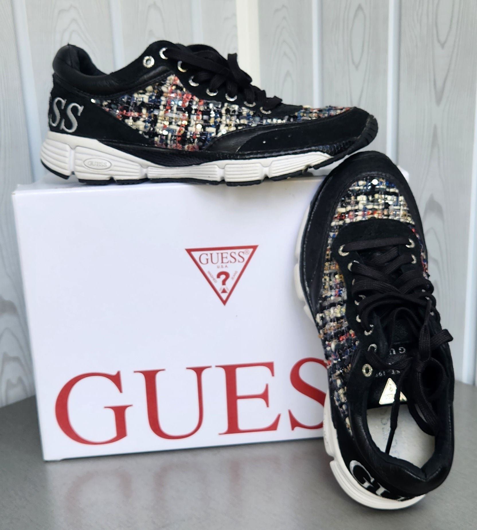 Guess оригінал жіночі кросівки 38р